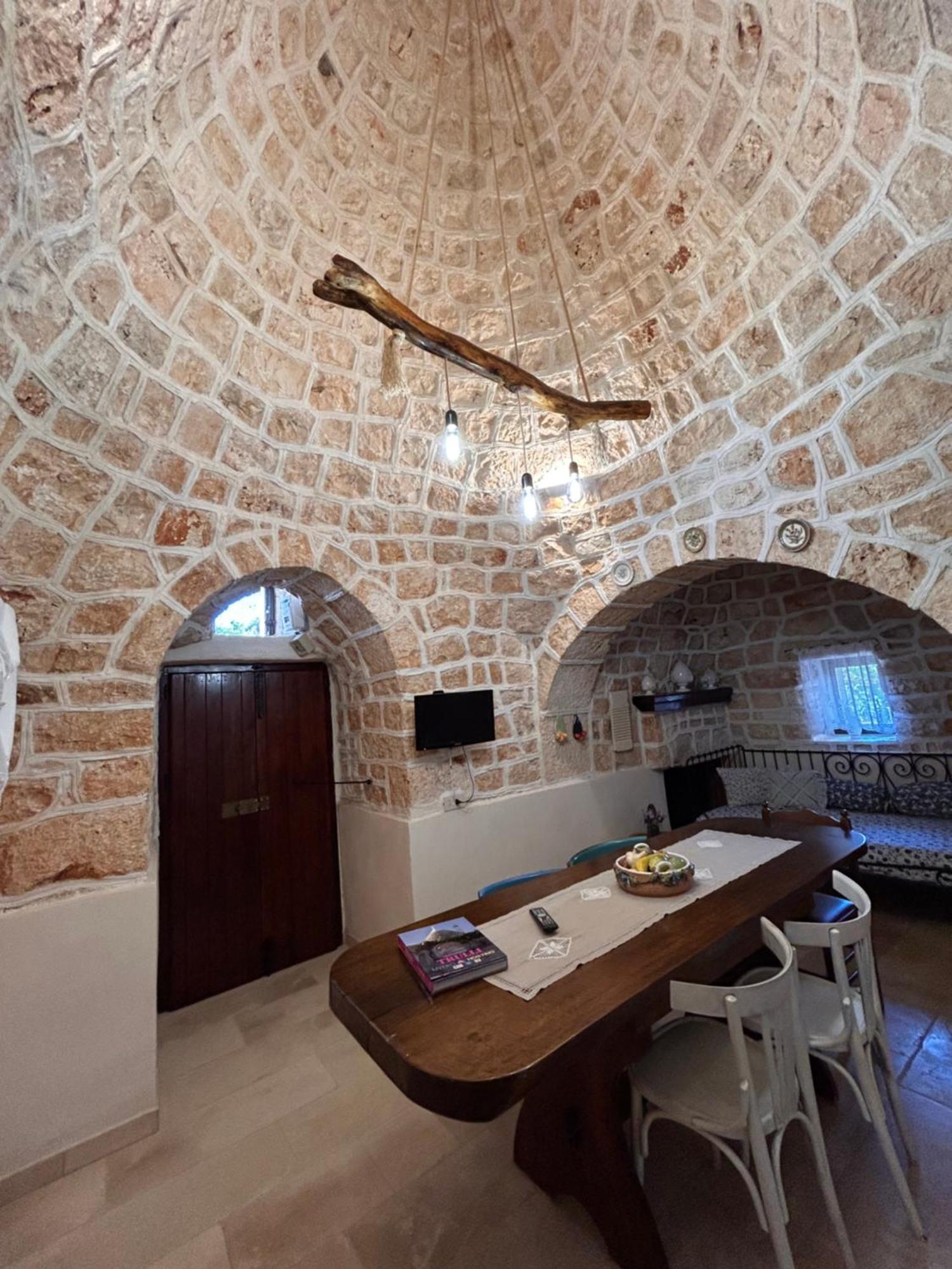 Trullo Elisabetta Villa Ceglie Messapica Eksteriør billede